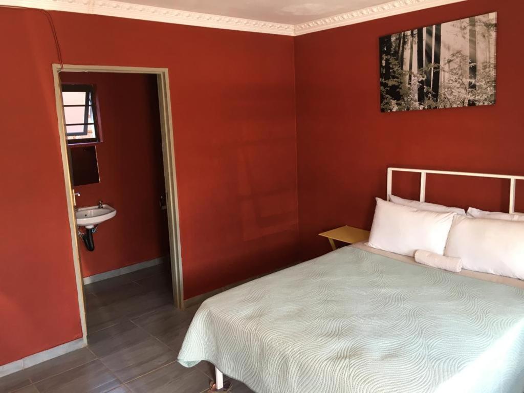 Elson Lodge K1 Katlehong 외부 사진